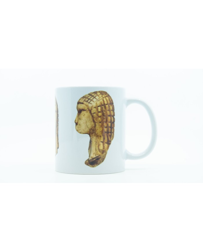 Mug - Dame à la capuche